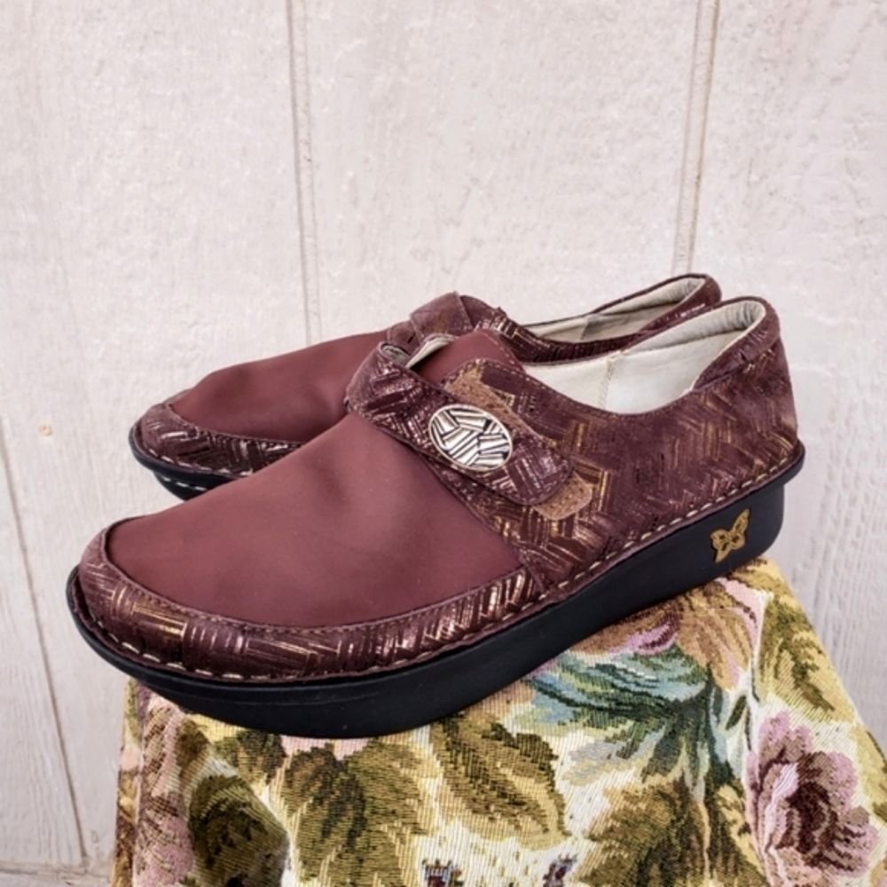 Alegria Dena slip on shoes
